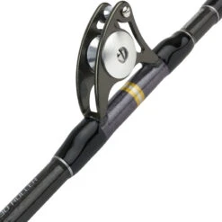 Canne Traîne Mer Shimano Tyrnos a Stand Up Roller 1.65m 50lb -pacificpeche shop 120001 d